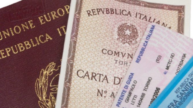 documenti per viaggiare