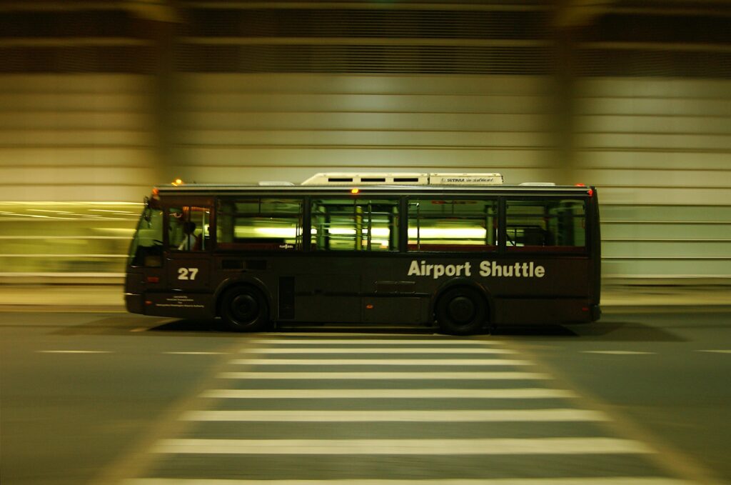 airport shuttle bus